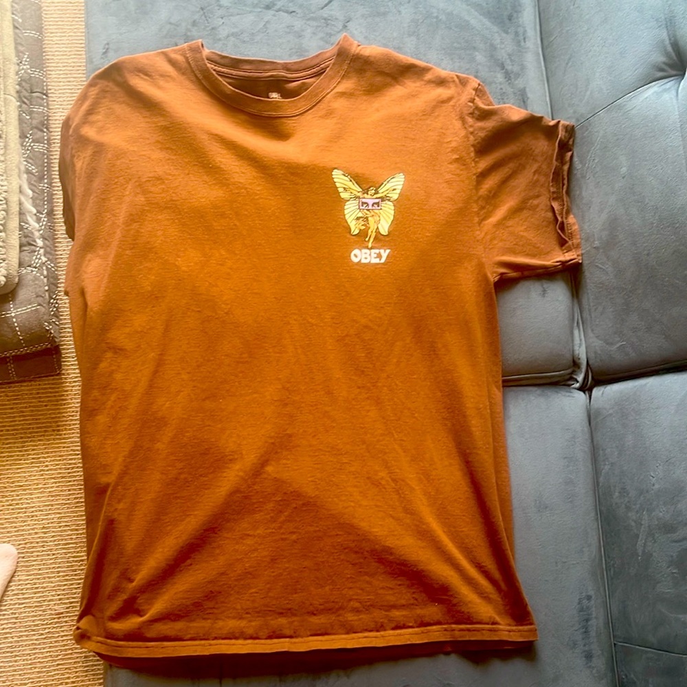 Obey t-shirt